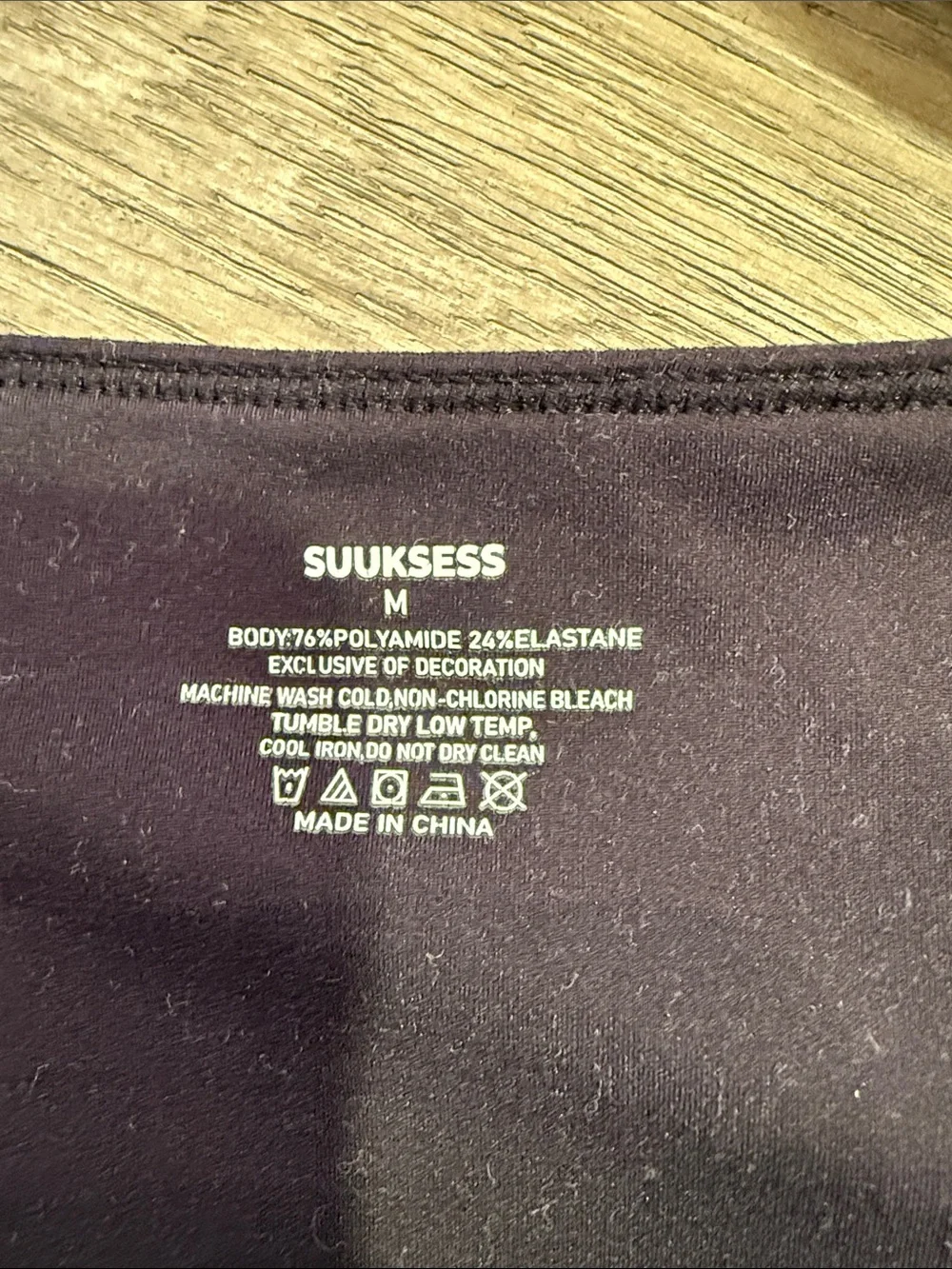 Plunge V-Neck Camisole Tank Top Black Size Medium